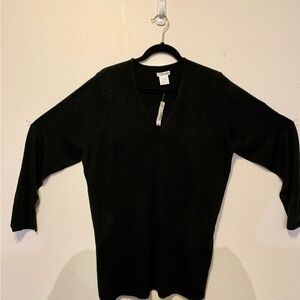 East 5th Classic Black V-Neck Sweater